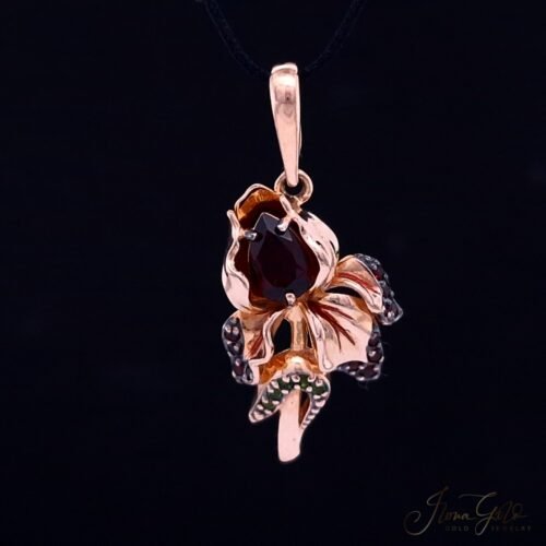 Rose gold pendant iris with garnet