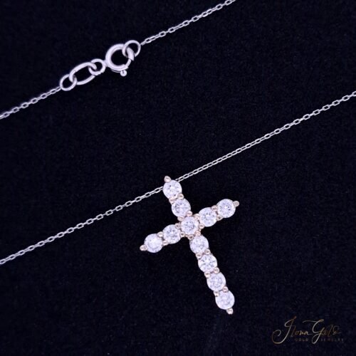 Set: Necklace and cross pendant