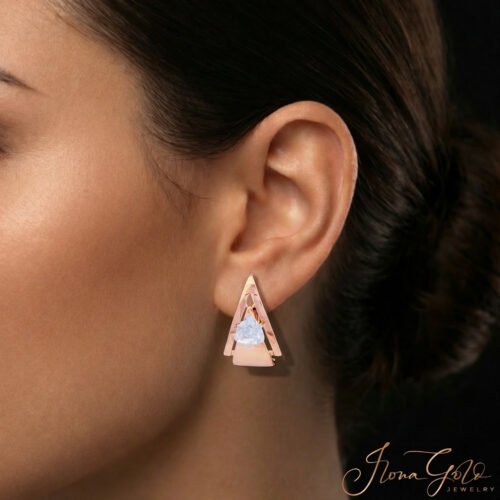 Alternative view of Earrings