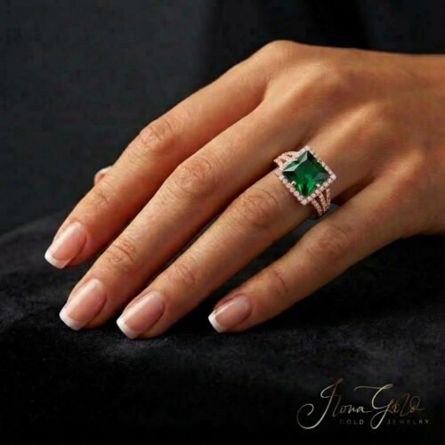 Alternative view of Green Princess Halo Zirconia Ring