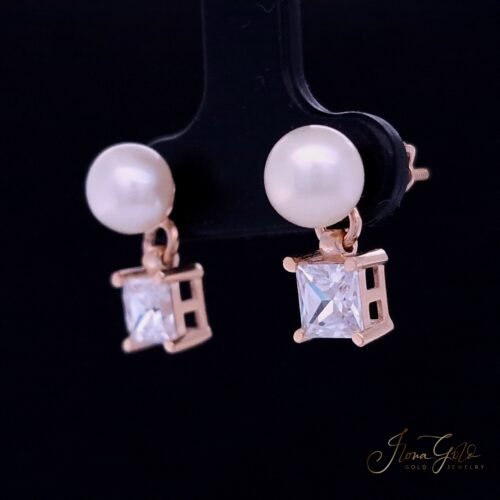 Alternative view of Zirconia Pearl Stud Earrings
