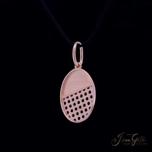 Alternative view of Oval Pendant
