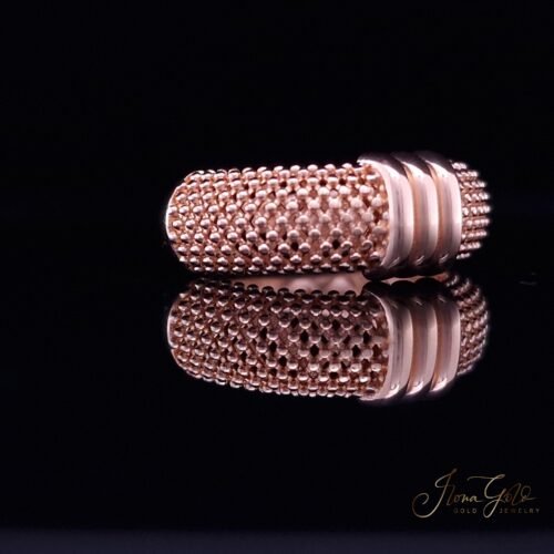 Alternative view of Textured Ring