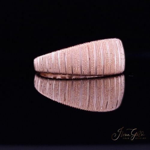 Alternative view of Textured Ring